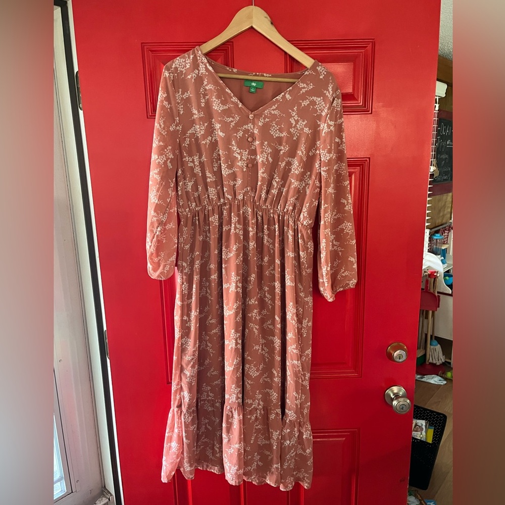 Dip Pink Floral V-Neck Midi Dress Size Large